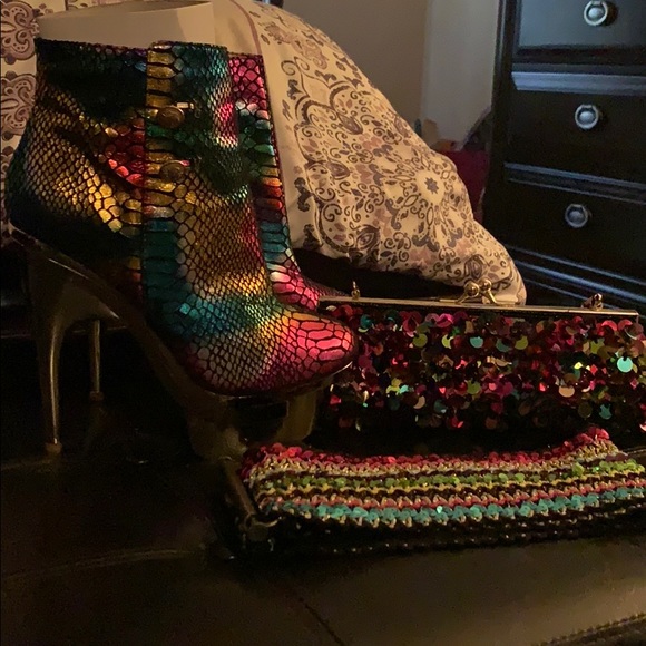 Heels clutch belt - Picture 1 of 1